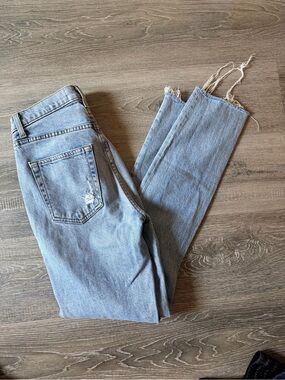 Reformation High & Skinny Jeans Miami Destroyed Wash Raw Hem Size 26